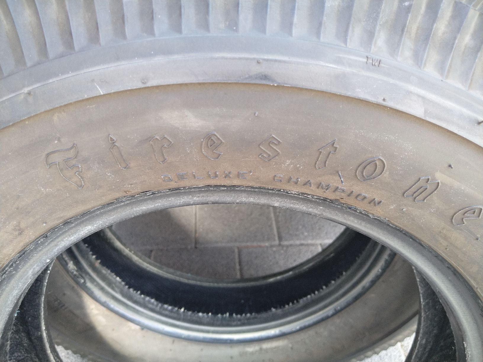 Pneus & Roues: Firestone Oldtimer Reifen  – D'occasion à Steinen par Blackcadillac 4