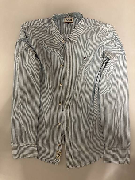 Chemises: camicia tommy hilfiger – D'occasion à Carabbia par fab_6y2g