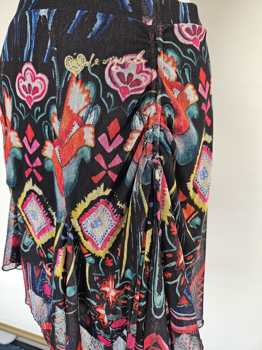 Desigual Gonne: Gemusterter Rock von Desigual – Nuovo (secondo la descrizione) da Hochdorf venduto da Berry005 5