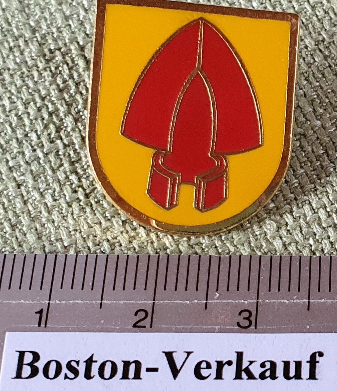 Piatti: D501 - Pin - Gemeinewappen Stettlen BE – Usato da Reinach BL venduto da Boston-Verkauf 1