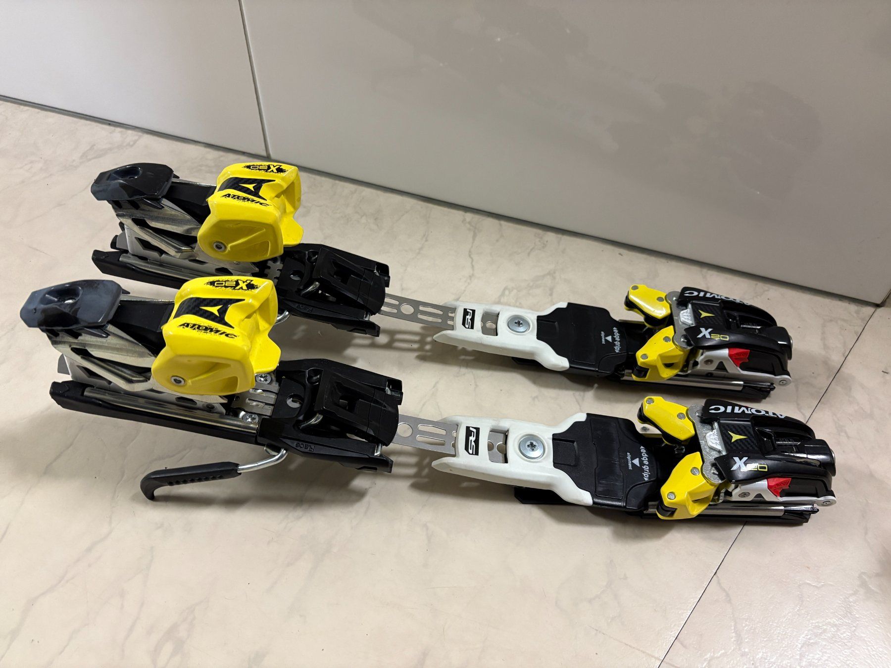 Atomic Attacchi: Rennskibindung Atomic X20 Race – Nuovo (secondo la descrizione) da Thalwil venduto da puden