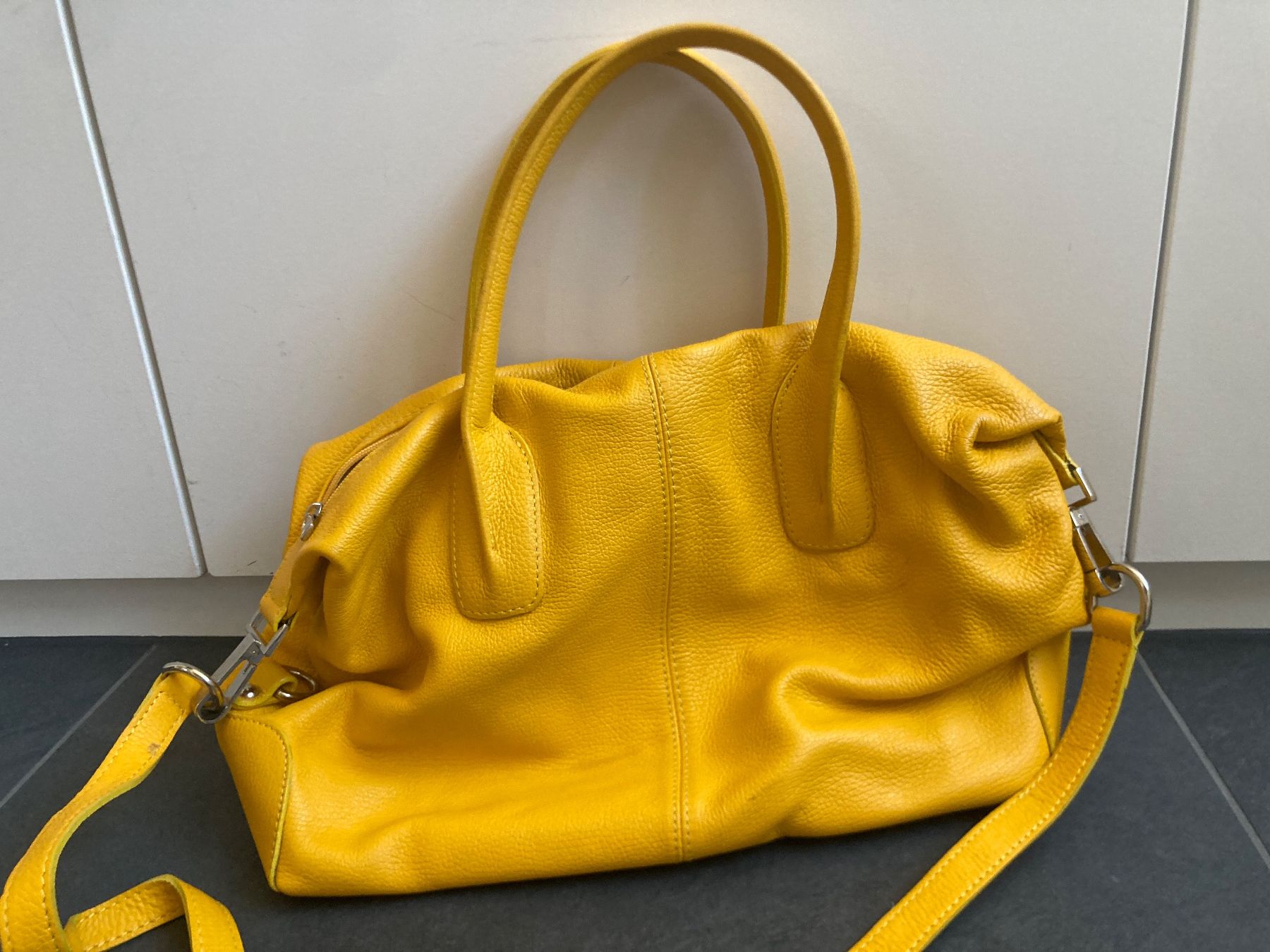 Borse da donna: Tolle gelbe Ledertasche – Usato da Bern venduto da Croquant
