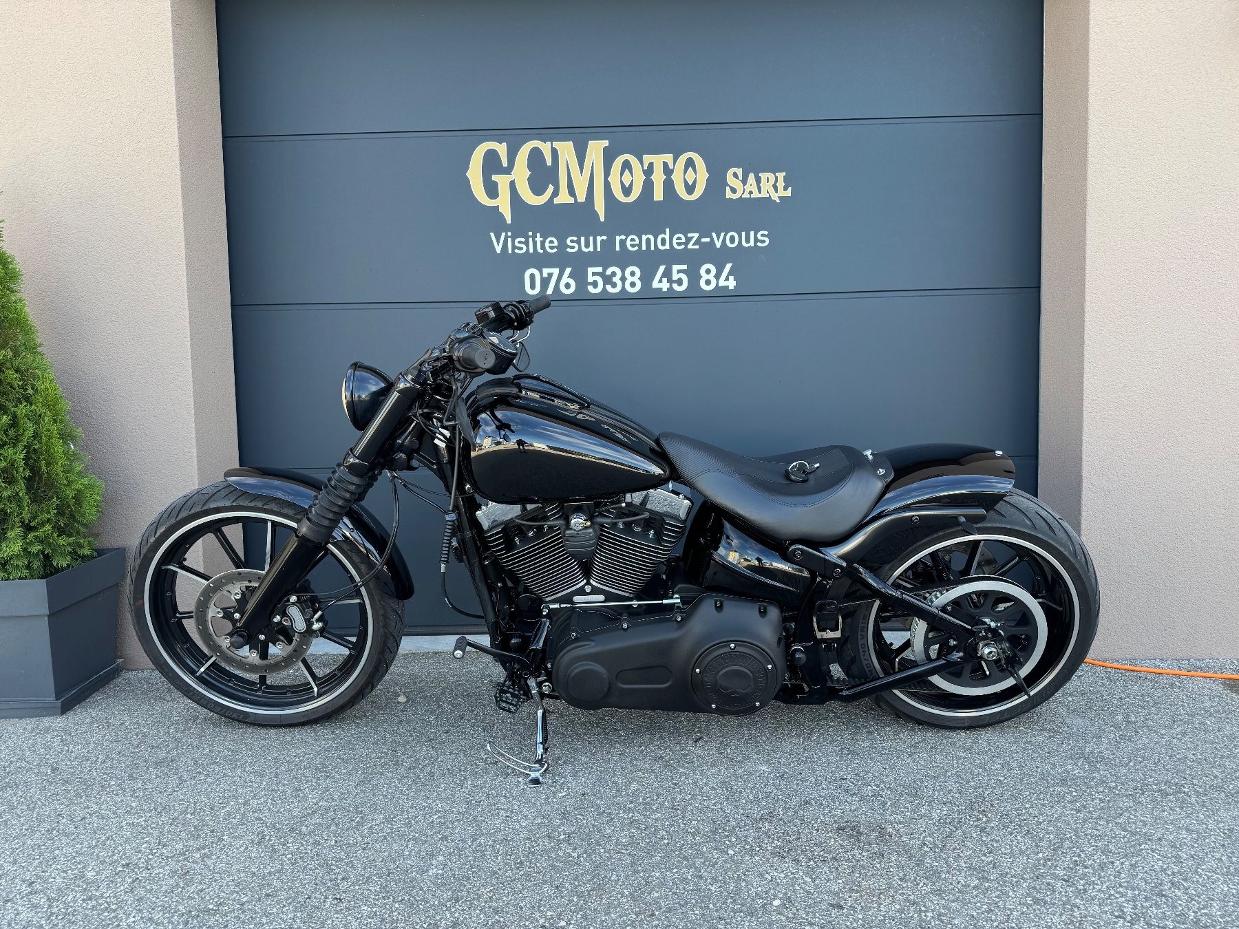 Harley-Davidson Chopper: Harley Davidson Breakout 103 Softail LEASING POSSIBLE – Usato da Echallens venduto da HD90 3
