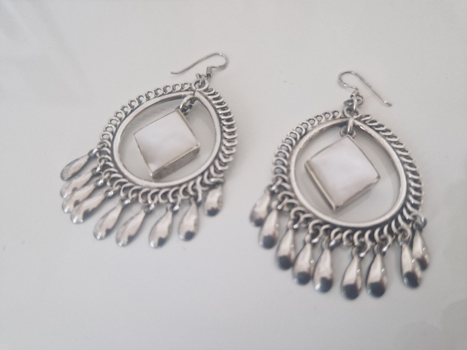 Boucles d'oreille: Ohrringe 925 Silber mit echtem Perlmutt – D'occasion à Küsnacht ZH par 2011_ 1