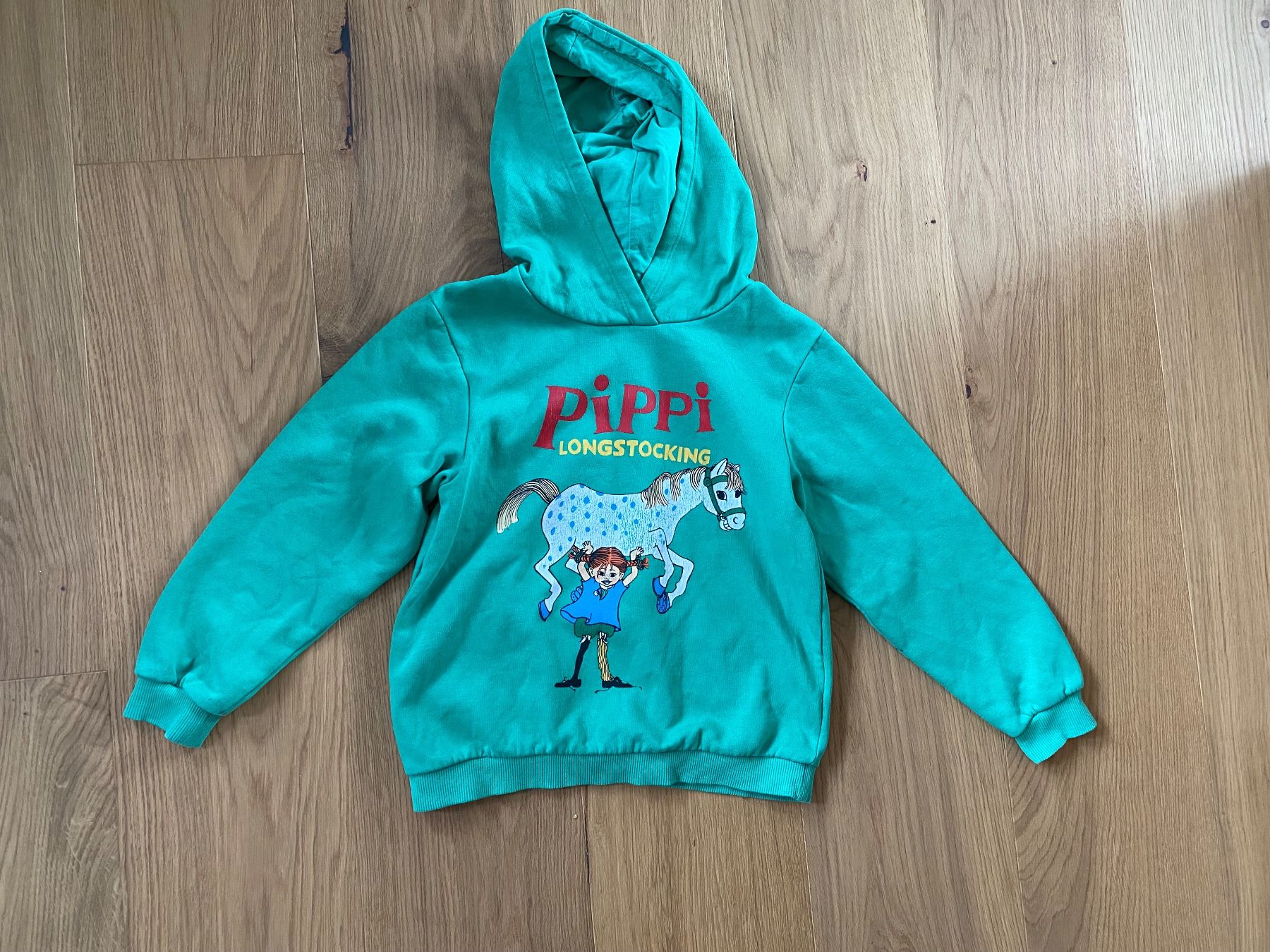H&M Maglioni & Felpe: Toller Pippi Langstrumpf Pullover 122/128 – Usato da Einsiedeln venduto da PaedeK84