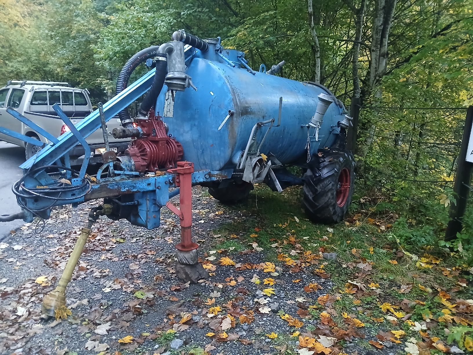 Tutte le macchine: Güllefass kaiser 3600 – Usato da Frutigen venduto da Edilauber95 4