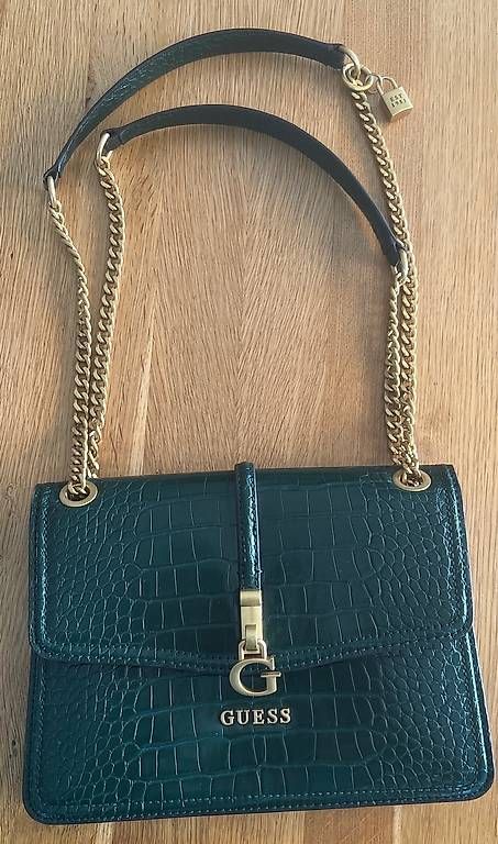 Borse da donna: Sac Guess – Usato da Gilly venduto da Ludovic_Pureur