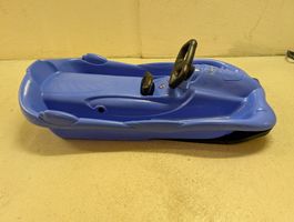 Blauer Bob mit Lenkrad - Winterspass für Kinder!