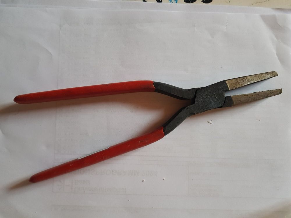 Robuste C-Klemmzange Mit Auslöser – 22,9 Cm, Aus Carbonstahl, Verstellbar – Für Schweißen, Holz & Elektroarbeiten