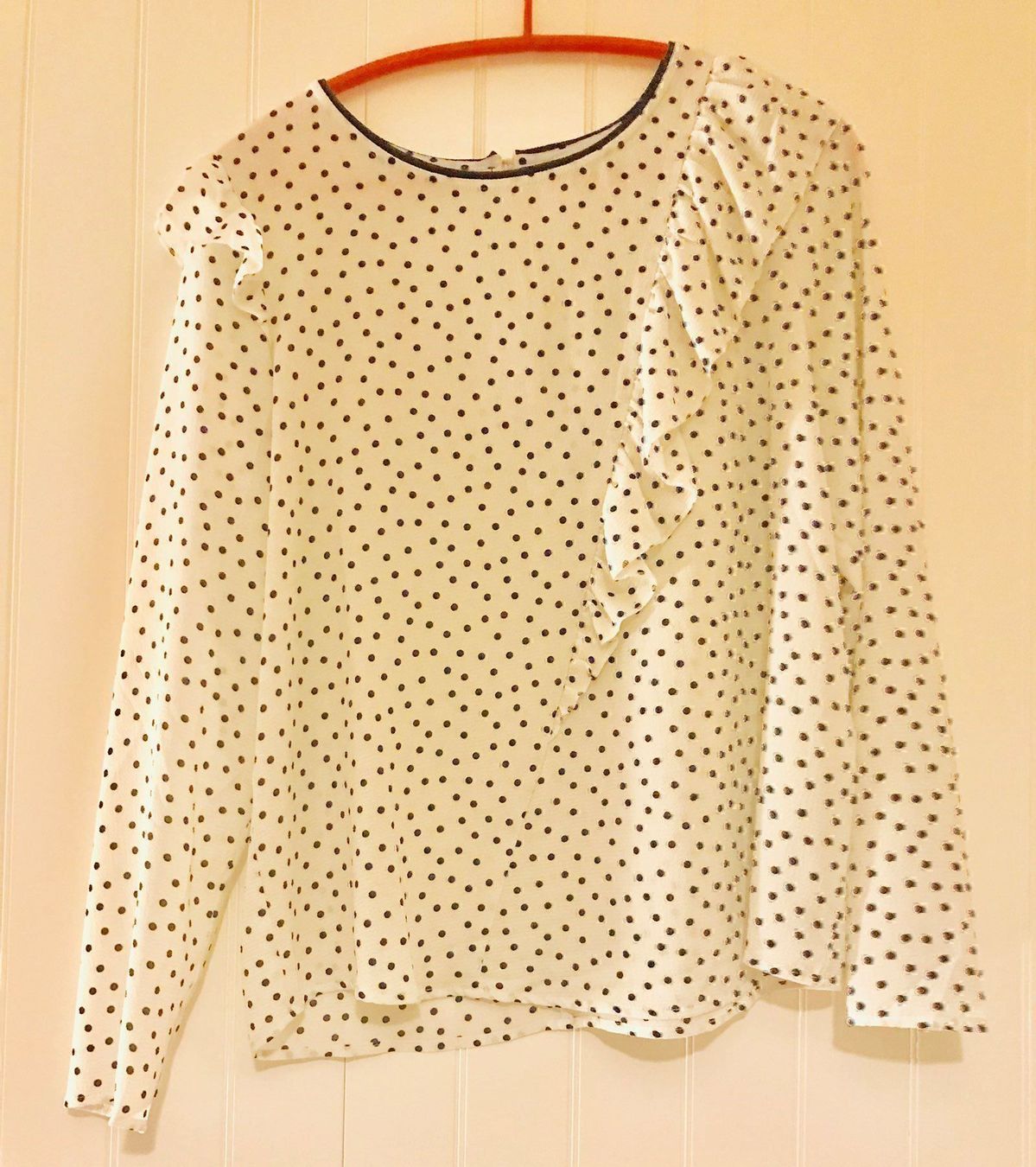 Tops: Top à pois en crêpe léger t.40 – Neu (gemäss Beschreibung) aus Sion von DayJenn 1