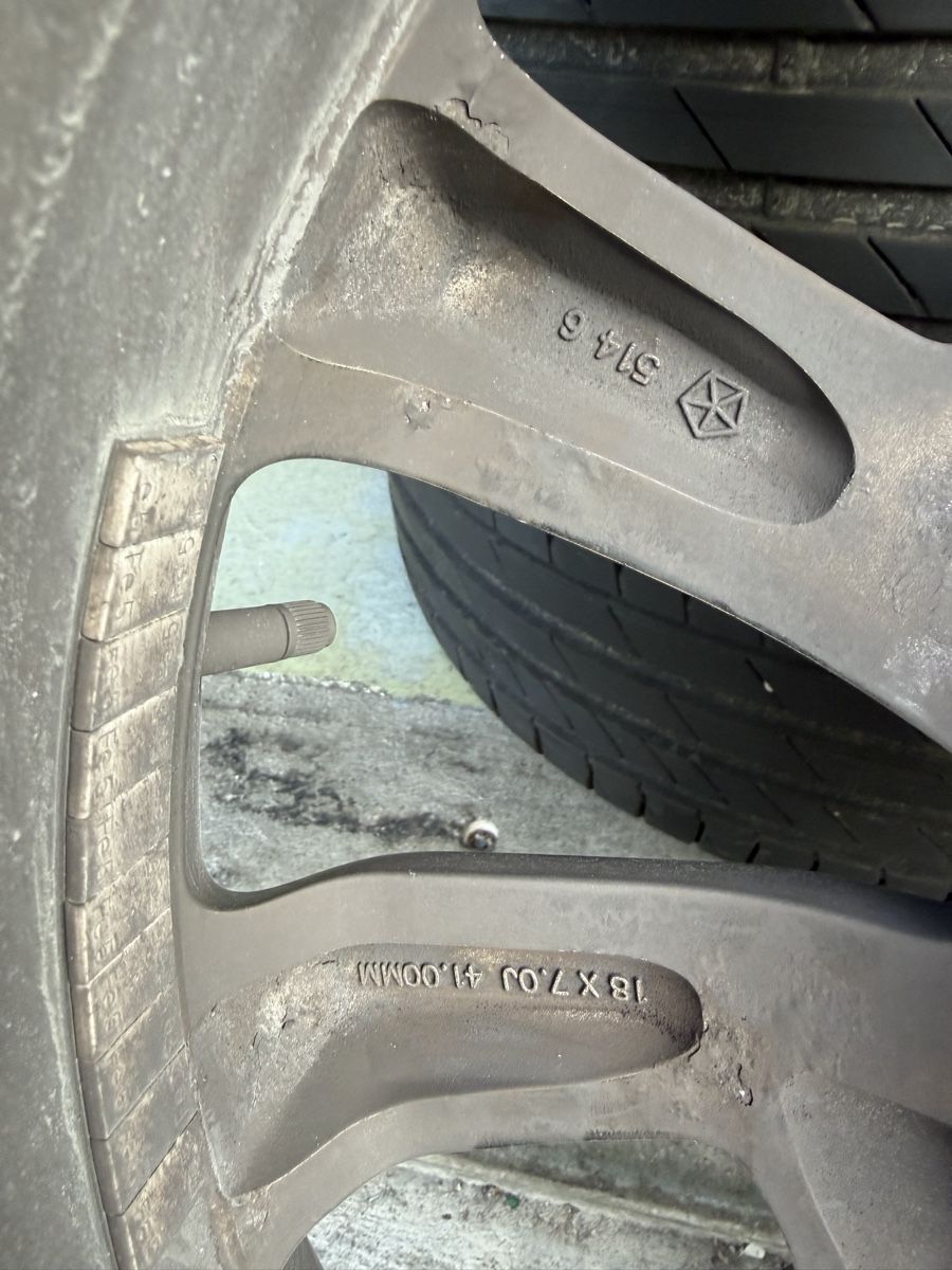 Jeep Pneus & Kompletträder: Original Jeep Cherokee KL 18 Zoll – Gebraucht aus Mollis von BSL10 5