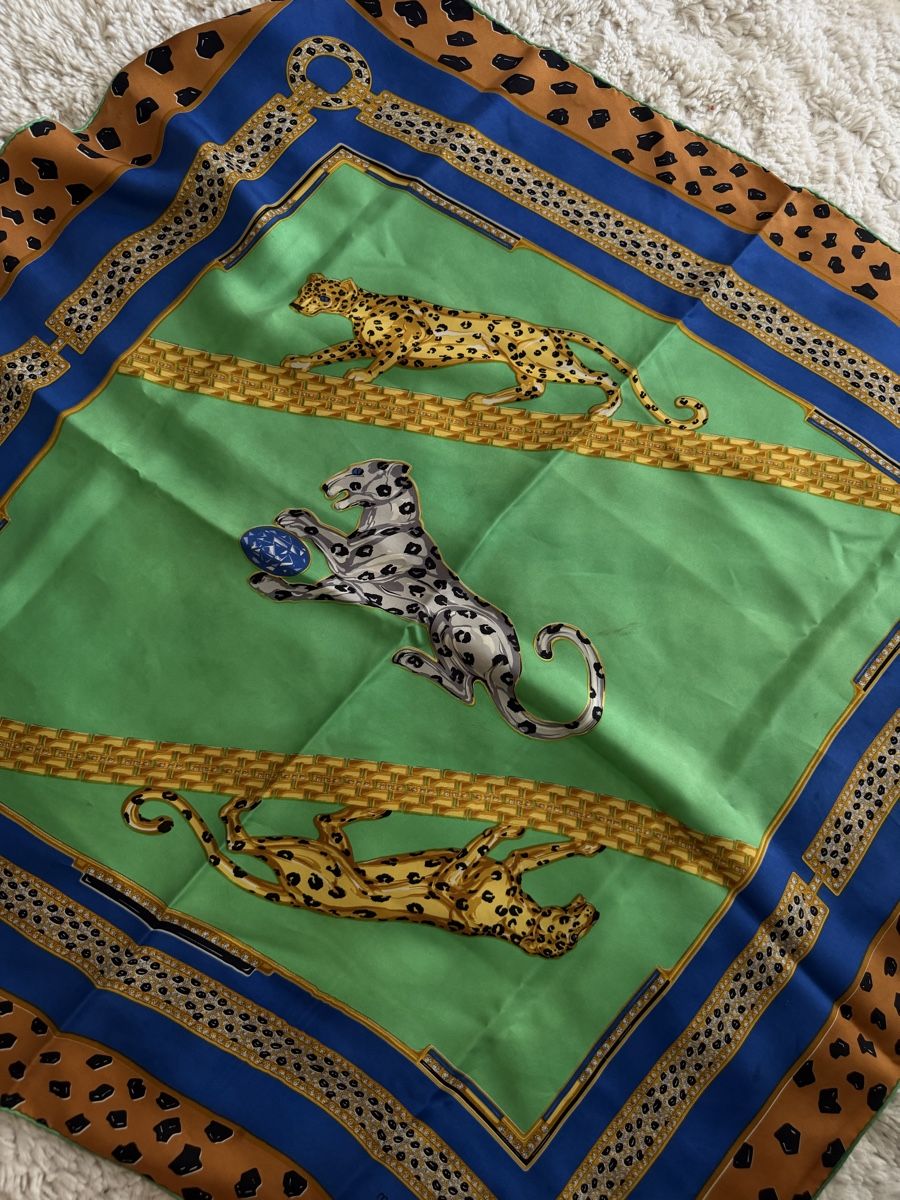 Cartier Foulard & Sciarpe: Cartier silk scarf – Usato da Schaffhausen venduto da Nadiuna