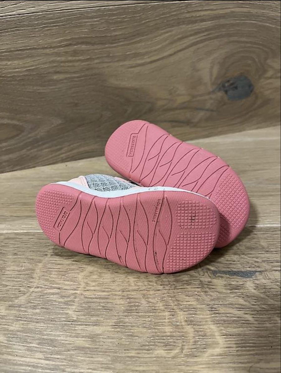 Decathlon Scarpe per ragazzi: Lauflernschuhe Gr. 20 NEU – Nuovo (secondo la descrizione) da Lotzwil venduto da iam_29f9 1