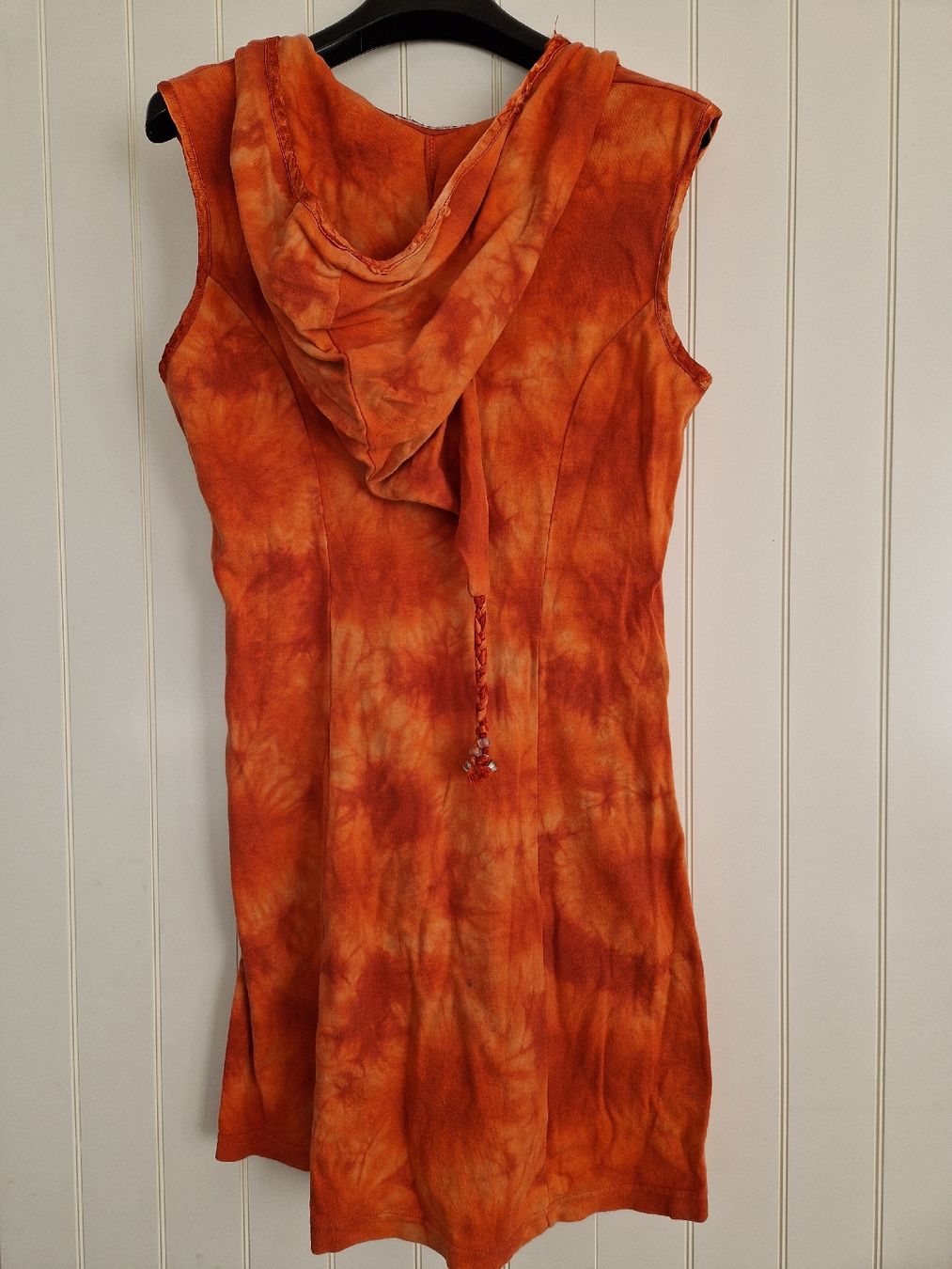 Vestiti: Gnömikleid Goa Patik Orange – Usato da Kirchleerau venduto da Zwergengnom 2