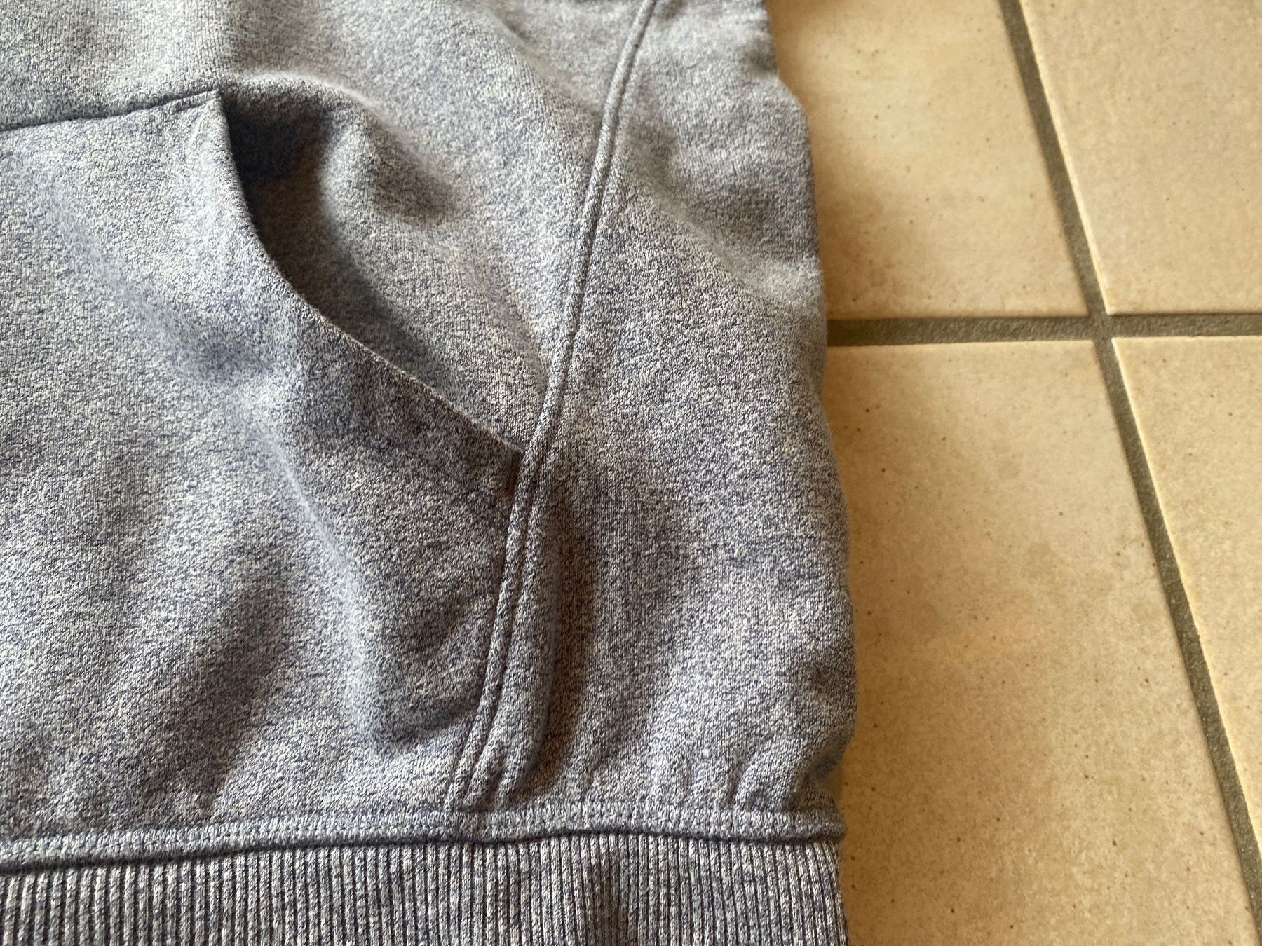 Under Armour Maglioni & Felpe: Kapuze pulli 158 UNDERARMOUR – Usato da Orpund venduto da Mary8972 9