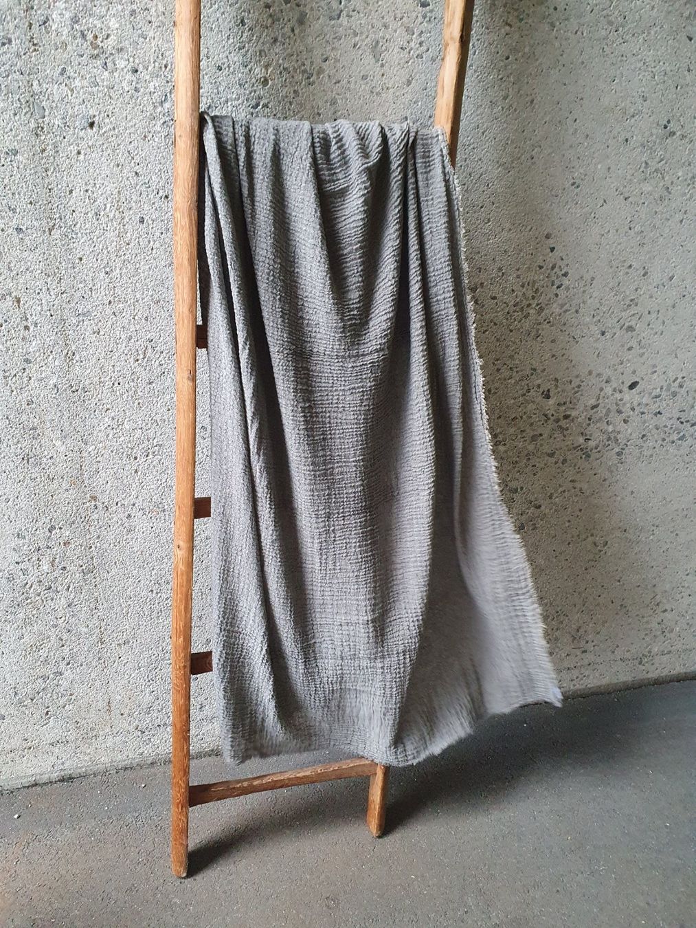Coperte: Wohndecke – Nuovo (secondo la descrizione) da Flims-Dorf venduto da Wehrli-Raum