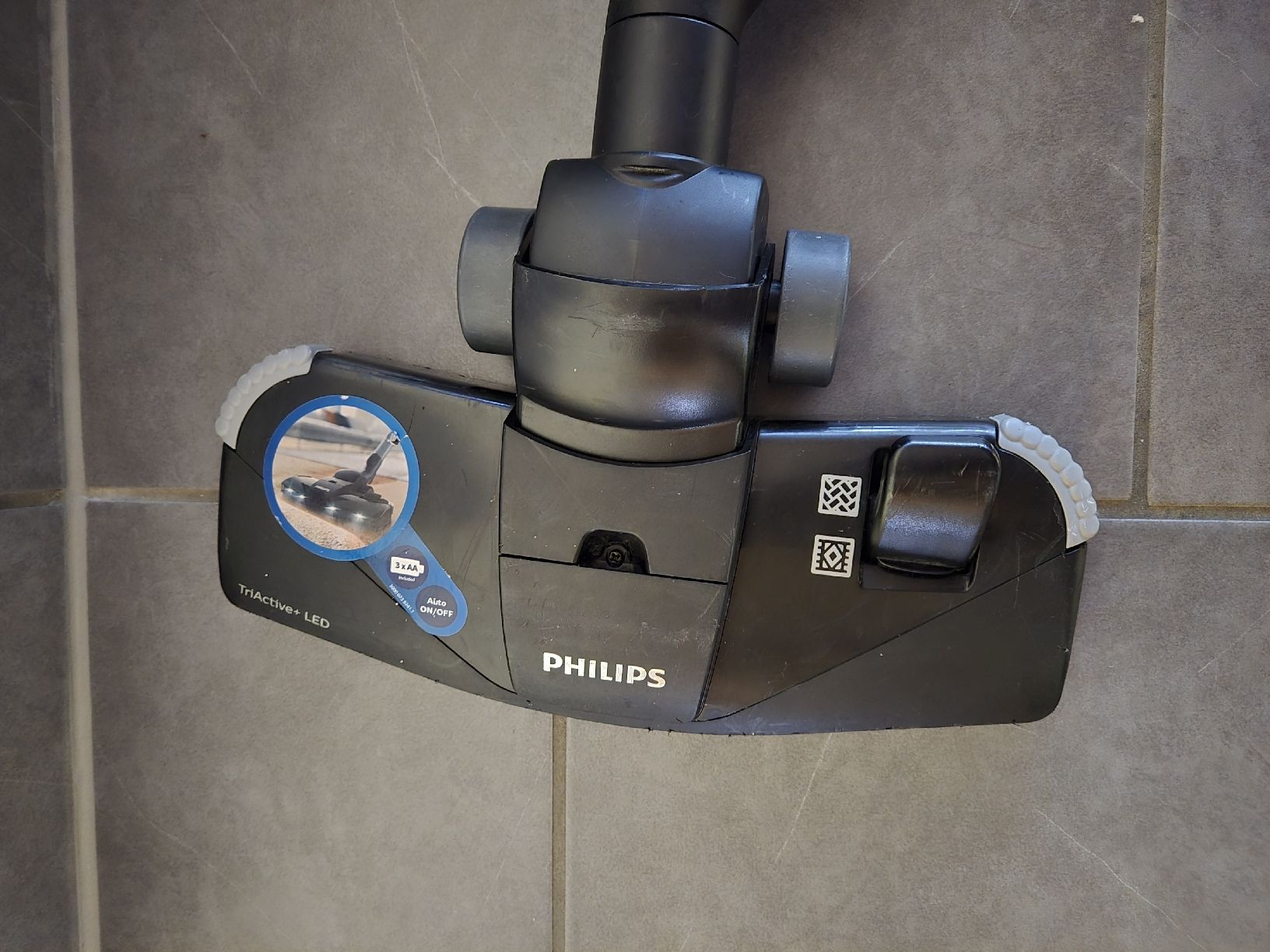 Philips Staubsauger & Zubehör: Staubsauger Philips 6000 Series – Gebraucht aus Laupersdorf von julunafi 1