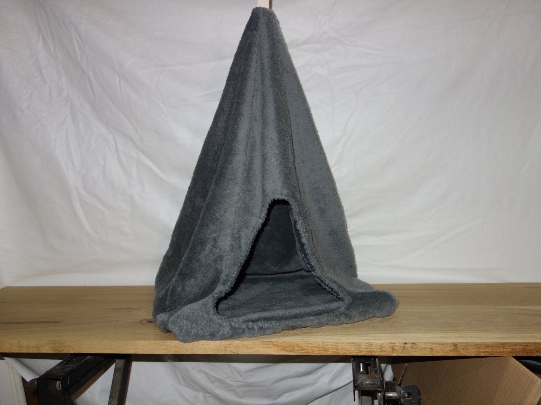 Niches, paniers: Iglu zum Kuscheln – Neuf (Voir description) à Rietheim par broethli