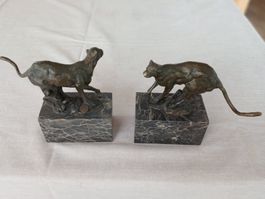 2x Milo - Bronze Skulpturen auf Marmorsockel