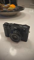 Fuji x100vi noir avec garantie pour réparation par fuji