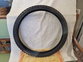 Reifen Mofa / Velo  26 X 2.1  Puncture Rotention neu