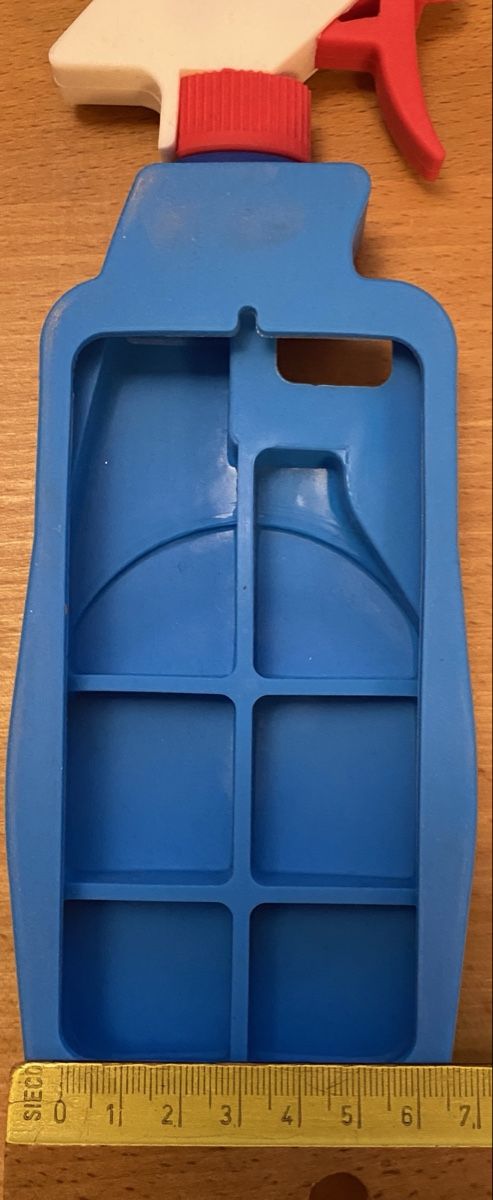 Moschino Borse: iPhone Case von Moschino – Usato da Sarnen venduto da Paris99 2