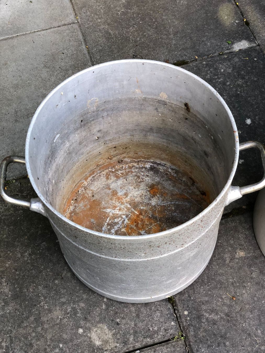 Pots de fleurs: 3 Tolle Antike Pflanztöpfe – D'occasion à Röschenz par Tashroal 3