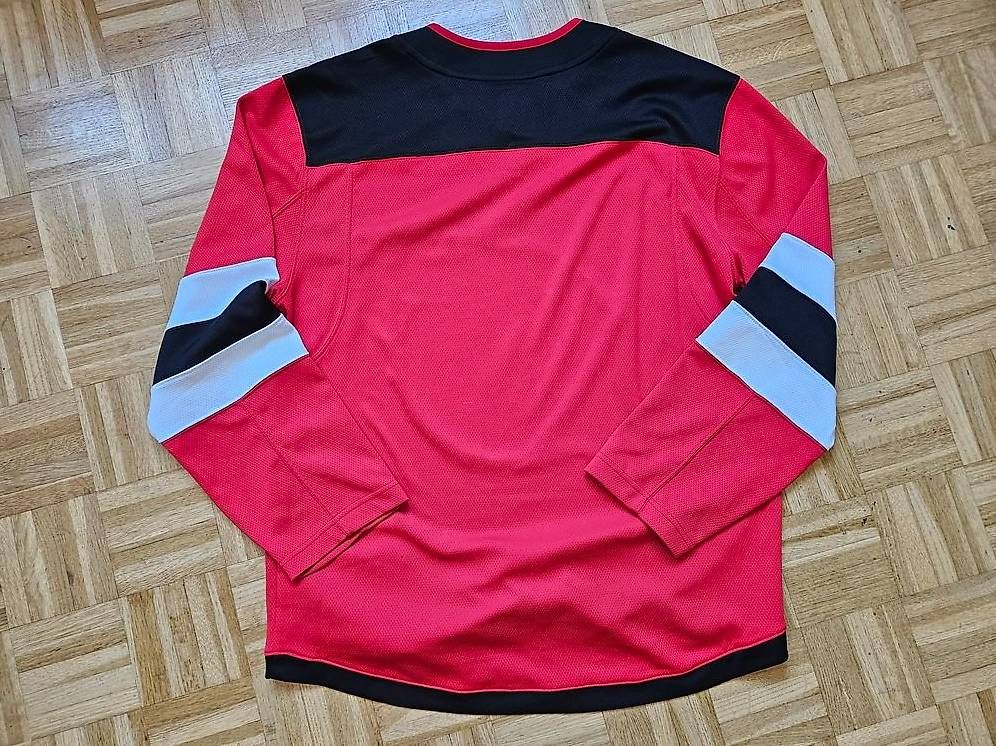 NHL Maillots de corps & Pantalons: New Jersey Devils Trikot – Neuf (Voir description) à Unterterzen par Tommylee5 1