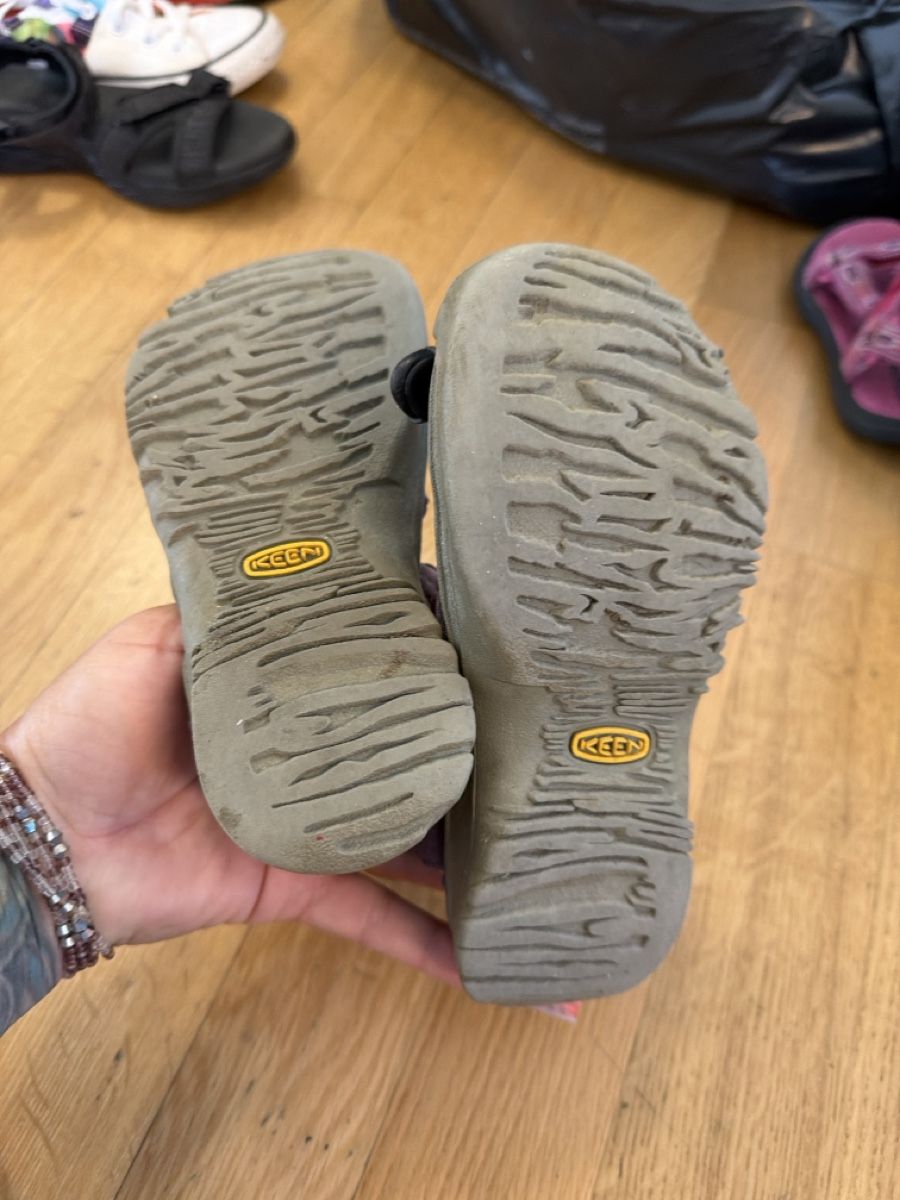 Keen Chaussures filles: gebraucht gr 30 – D'occasion à Dietikon par limi06 2