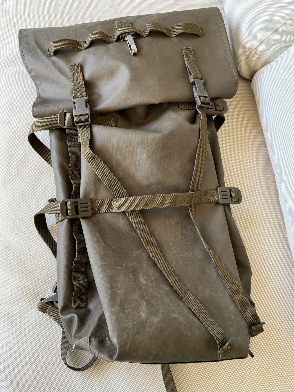 Armée suisse Sacs à dos: Kampfrucksack Schweizer Armee Mod. 94 – D'occasion à Bülach par Mr_steam