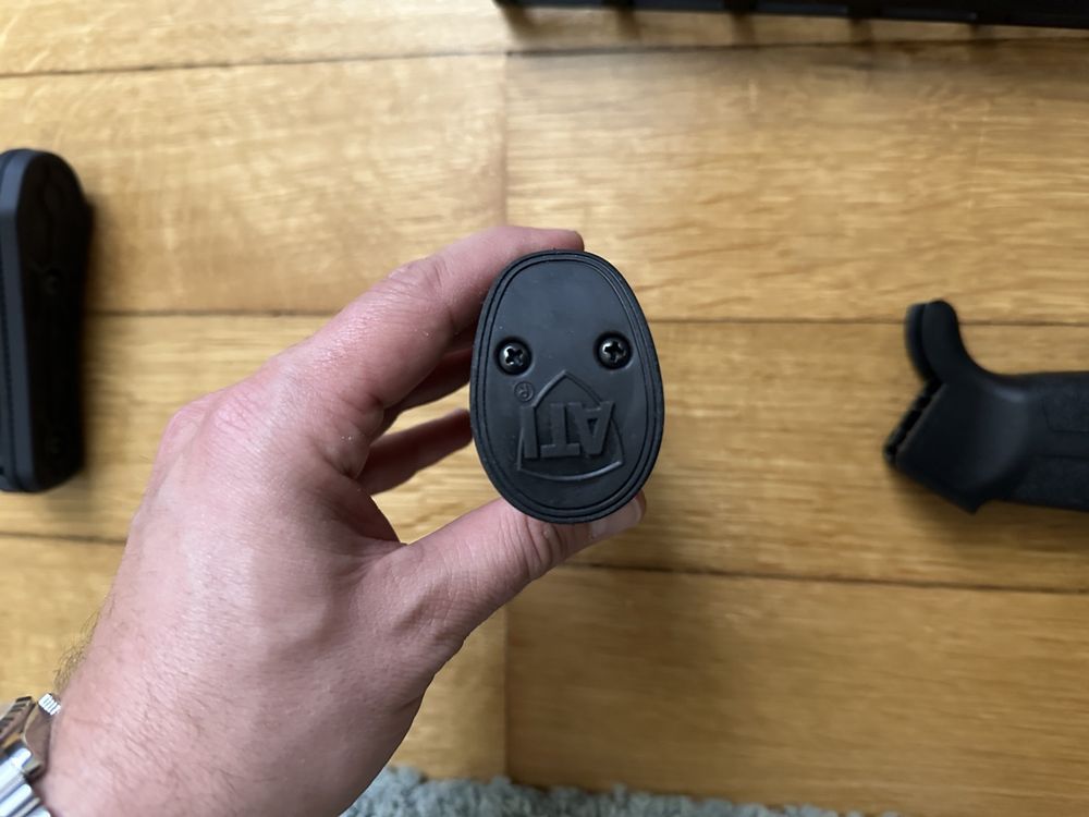 ATI Pistol Grip 2
