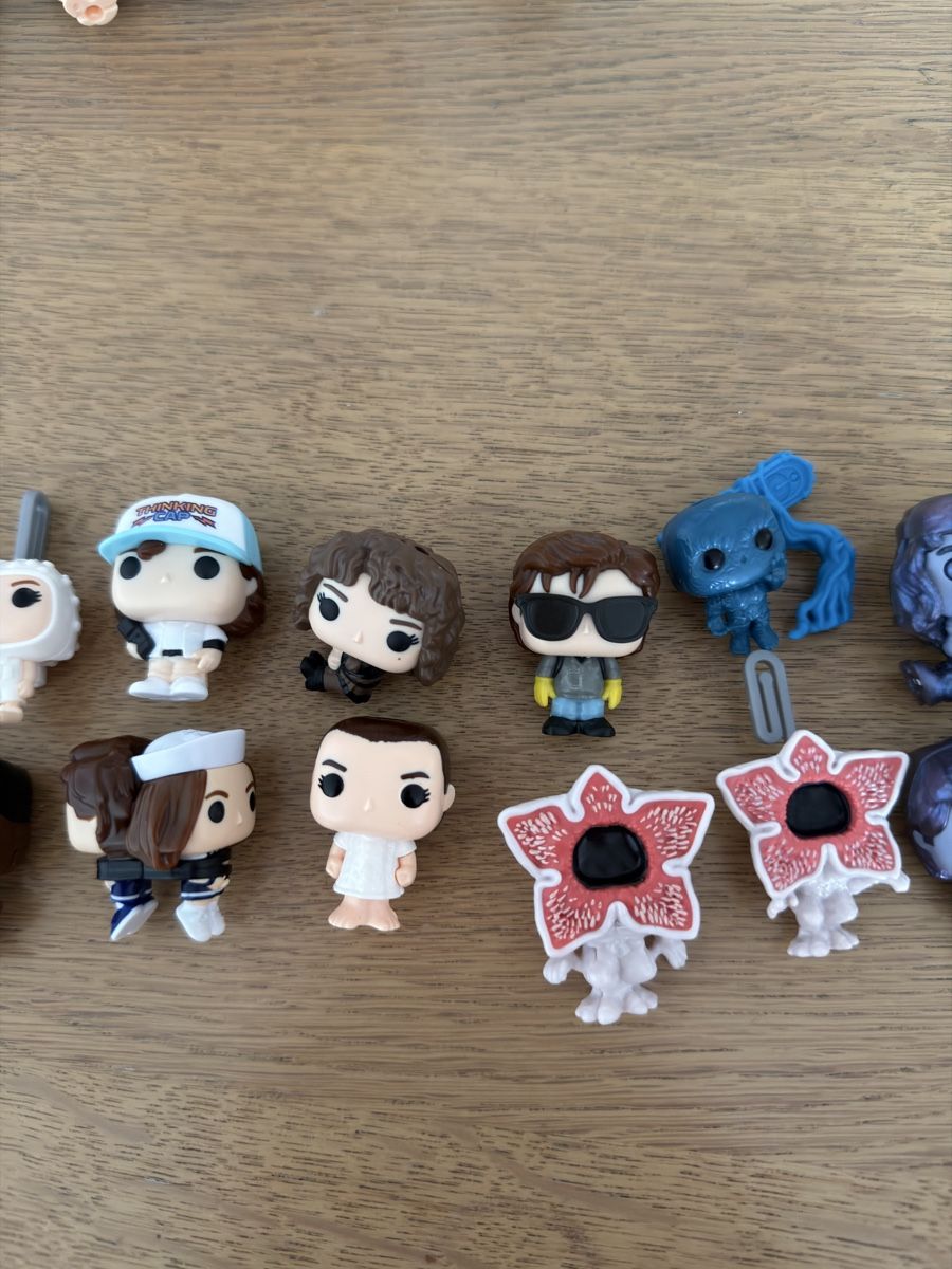 Funko Statuette: Stranger Things Funko Pop Minifiguren Set. – Nuovo (secondo la descrizione) da Jona venduto da biy_f8qm 2