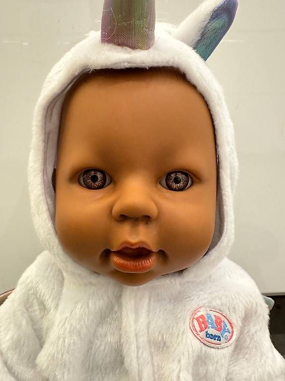 Poupées: Joli bébé avec superbes accessoires – D'occasion à Versoix par Tamaze47 2
