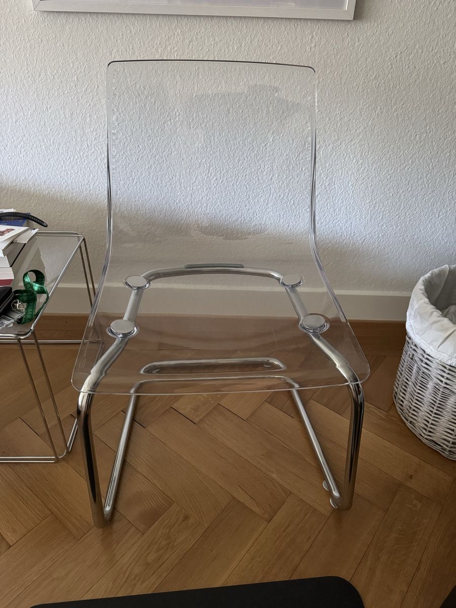 Ikea Chaises: Transparent IKEA plastic chair with chrome frame – D'occasion à Zürich par GC96