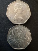 2 pièces 1972 de 50 pences selon photos
