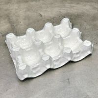 Porte-oeufs design en porcelaine WISІWIG