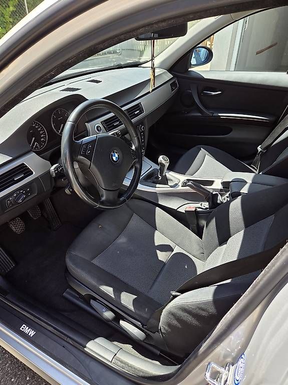 Autos: BMW 318D  – Gebraucht aus Martigny von mij_lr9p 1