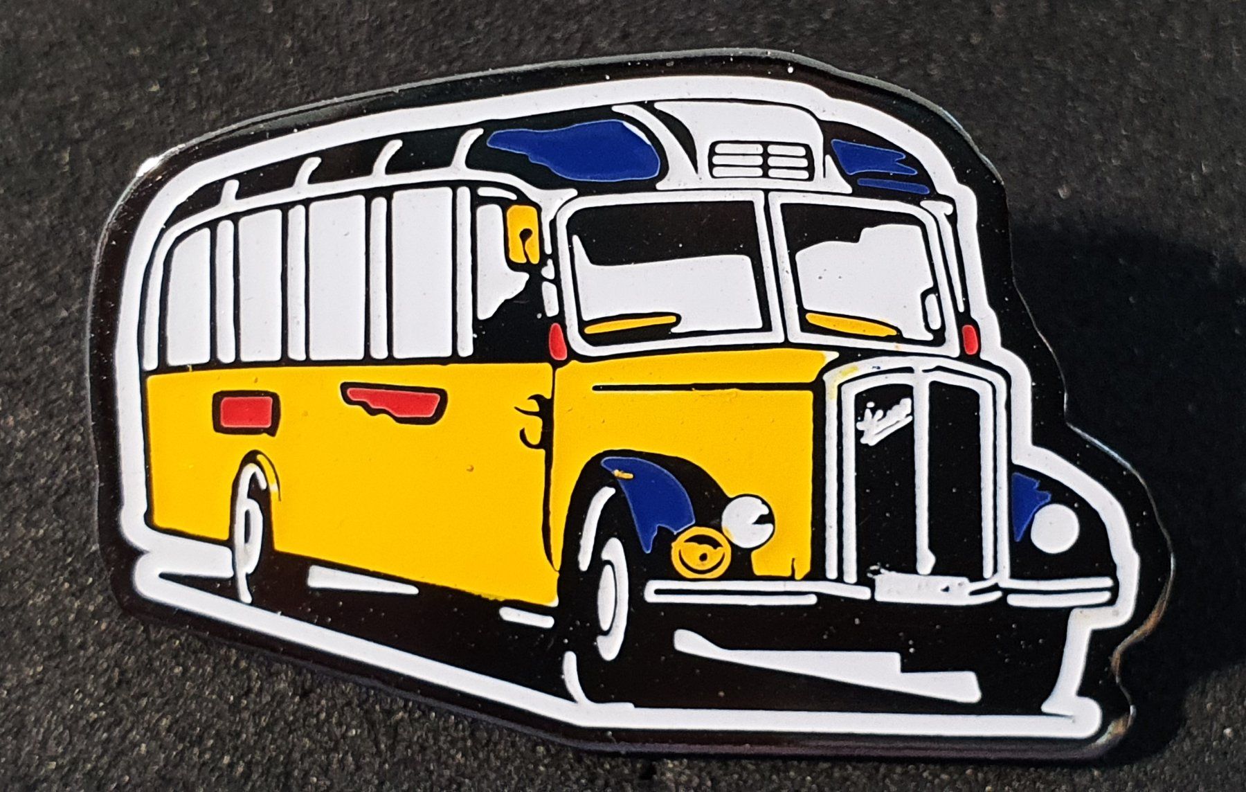 Saurer Placchette & Badge: CC749 - Pin PTT Postauto Saurer – Usato da Reinach BL venduto da Boston-Verkauf