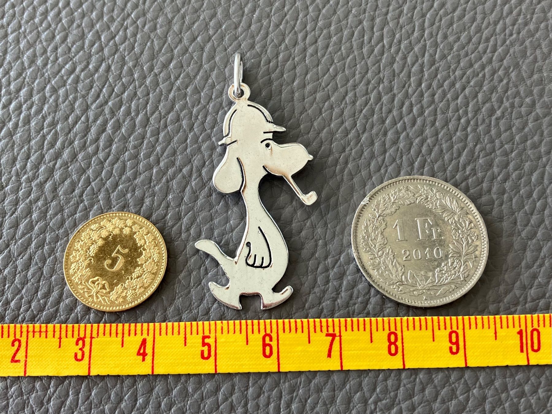 Ciondoli: Anhänger echt Silber Comic-Hund Snoopy Sherlock Holmes – Usato da Tägerwilen venduto da Smartfuchs 3