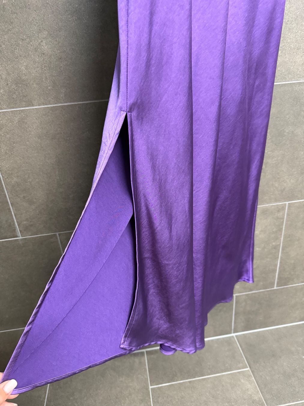 Vestiti: Violett Kleid M – Usato da Steinhausen venduto da Alise 1