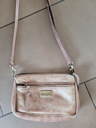 Moshi Umhängetasche, bräunlich , Leder, wie neu 