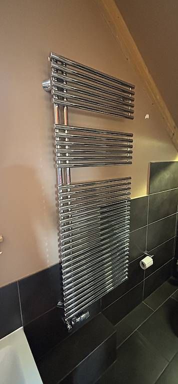 Portasciugamani: Radiateur Porte-serviette – Usato da la Chaux-de-Fonds venduto da Pwenger911 1