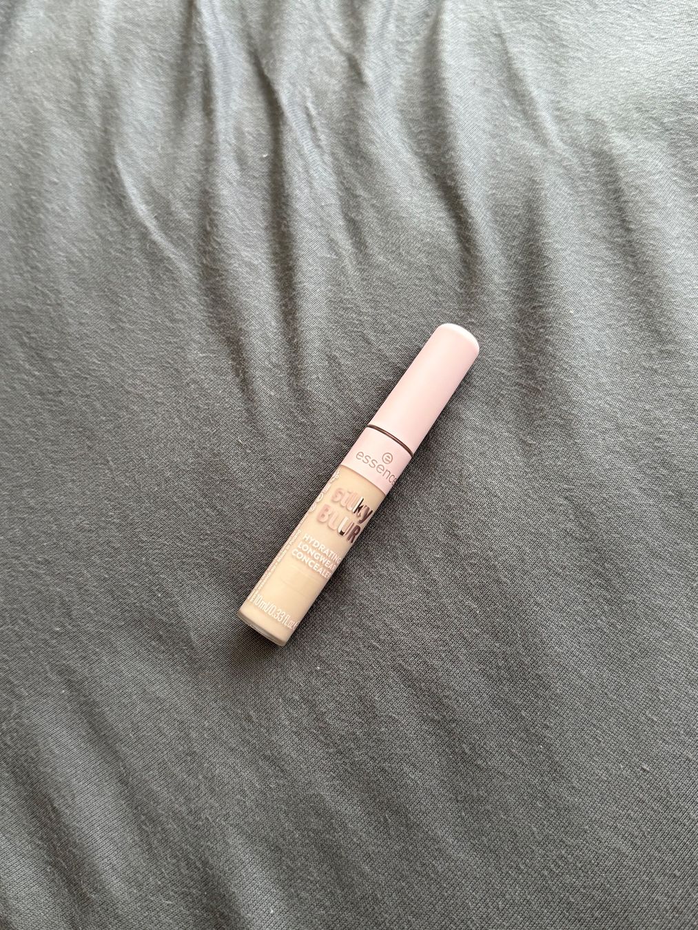 Make-up: Essence Concealer – Nuovo (secondo la descrizione) da Baar venduto da and_x9gz