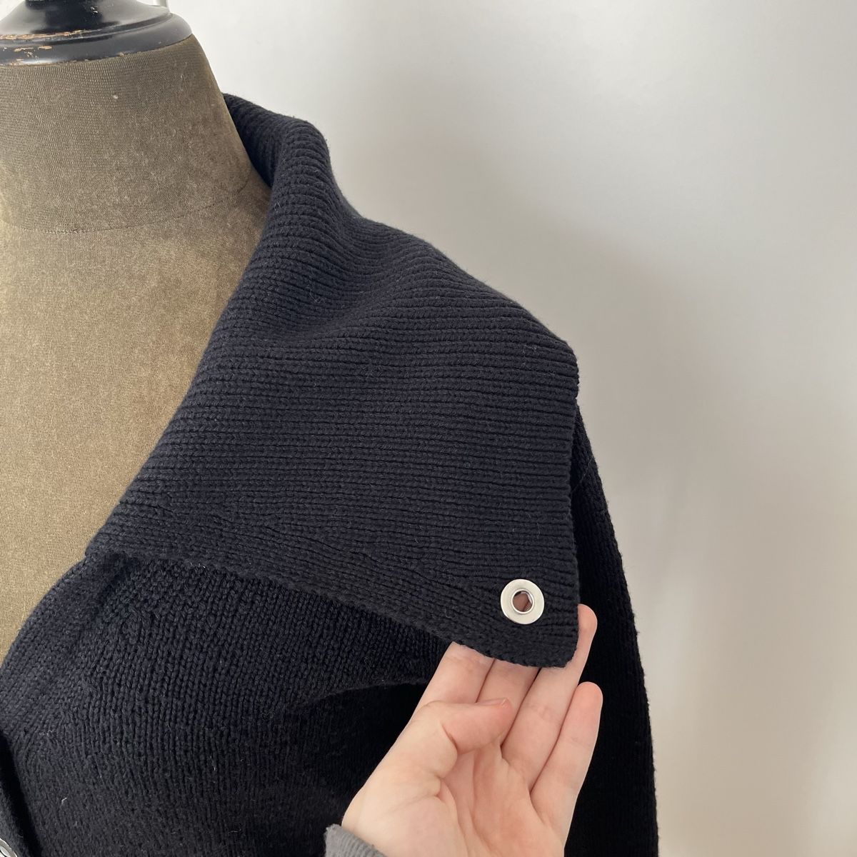 Helmut Lang Maglioni & Felpe: Helmut Lang Cardigan – Nuovo (secondo la descrizione) da Zug venduto da saskia-chiara 3