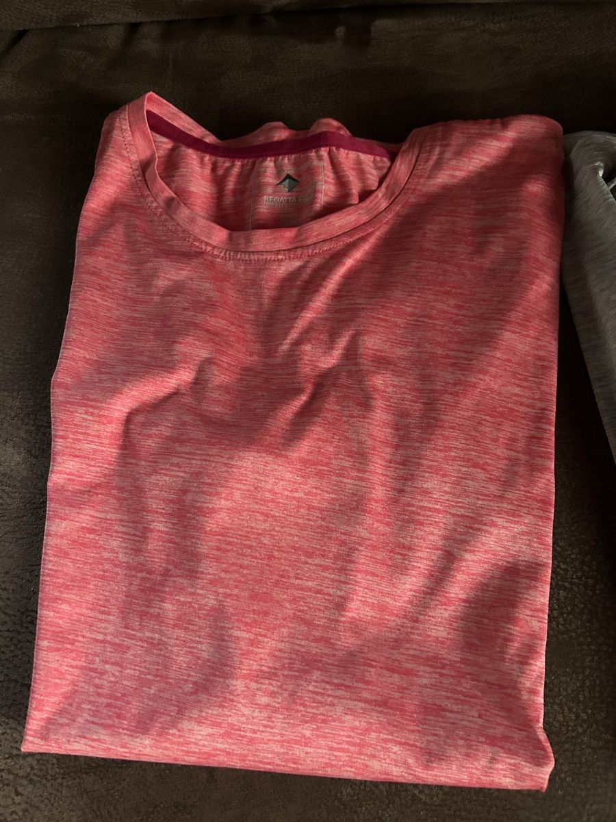 T-shirt: 3 funktionelle Shirts Gr. 40 – Nuovo (secondo la descrizione) da Willisau venduto da Geissbock11 1