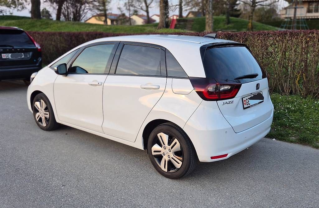 Automobili: HONDA Jazz 1.5i-MMD Executive E-CVT – Usato da Bernex venduto da gjem87 3