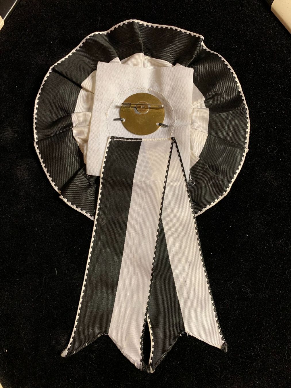 Basler Placchette & Badge: Fasnacht Basel ZUG GROSS SILBER 2000 – Usato da Therwil venduto da Zelle13 1