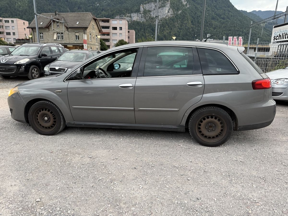 Fiat Automobili: Fiat Croma 1.9 Diesel Automat – Usato da Mollis venduto da BSL10 2