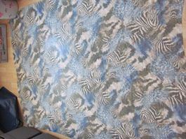 Sommerstoff Chiffon Tiermuster in blau und grau 142x97cm