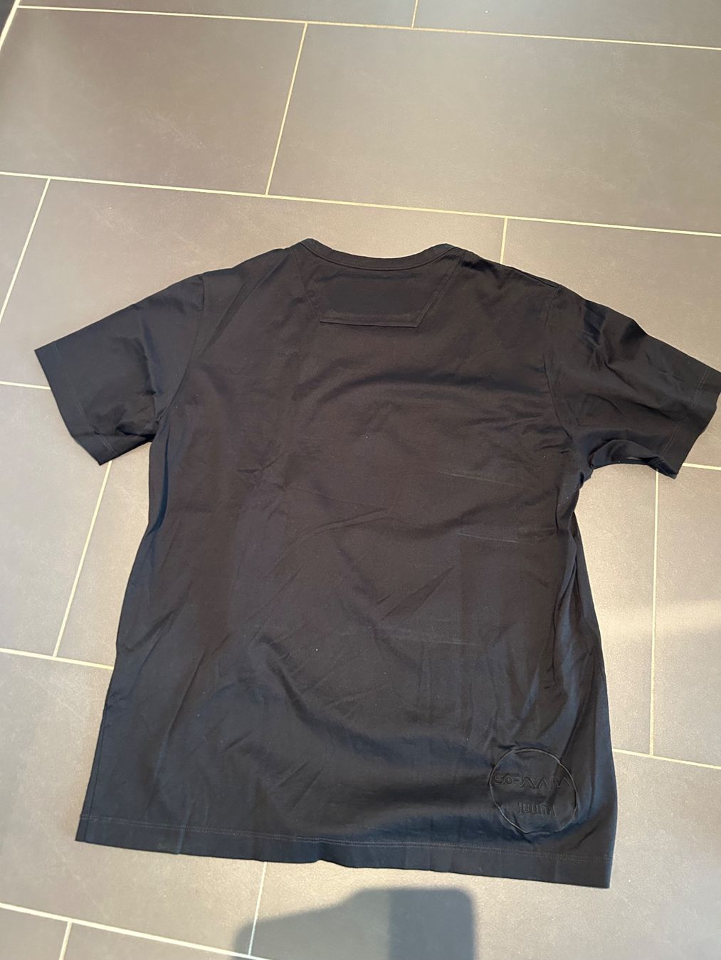 T-shirt: Sorayama t-shirt – Nuovo (secondo la descrizione) da Schlieren venduto da Leavio 3